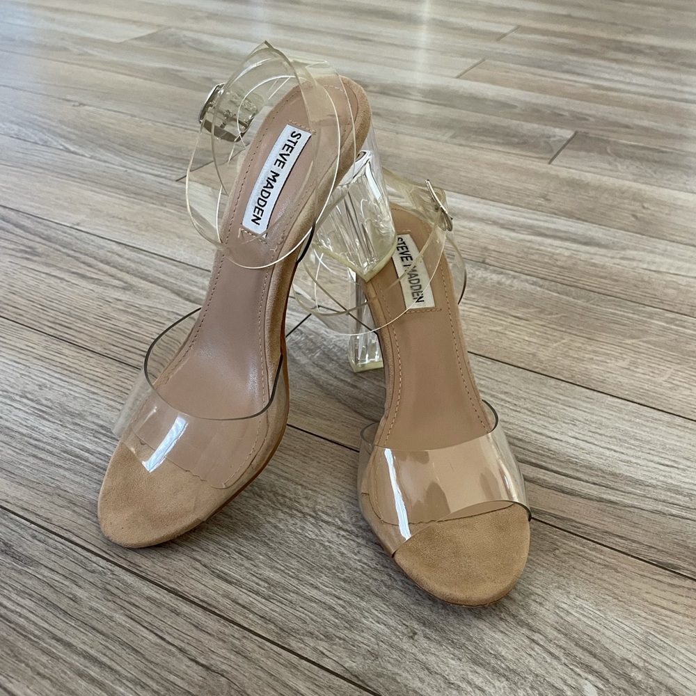 Steve Madden clear/nude sandals size US 7